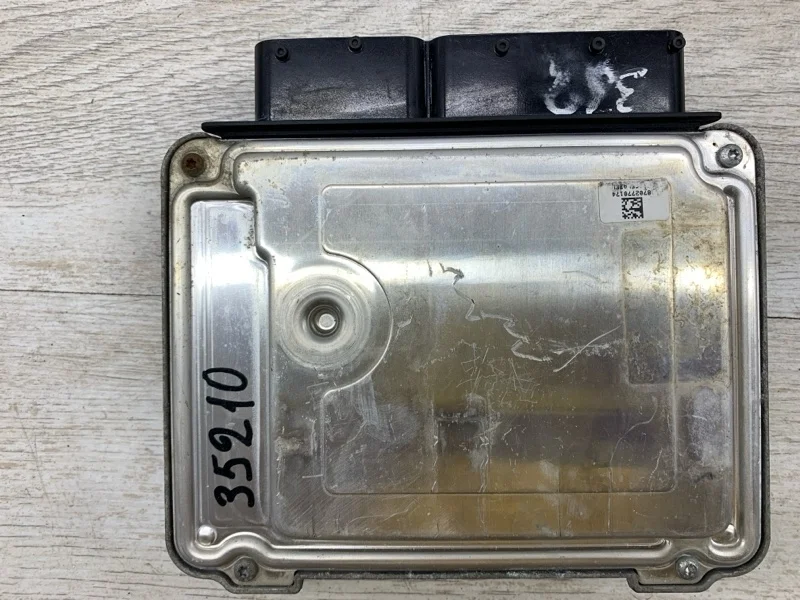 ЭБУ ДВС SKODA OCTAVIA 2008 03G906021RH СЕДАН BLS