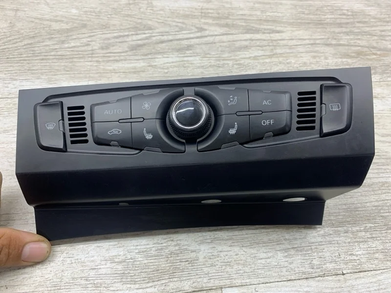 Блок управления климат-контролем AUDI A4 2009 8T1820043AH УНИВЕРСАЛ CAGA