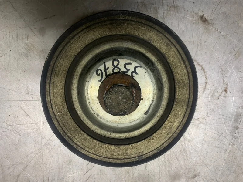 Шкив коленвала Ford Mondeo 4 2009 1837783 УНИВЕРСАЛ QXWB