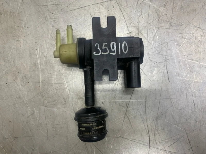 Вакуумный электромагнитный клапан Volkswagen Transporter 2015 1K0906627E ФУРГОН CXFA