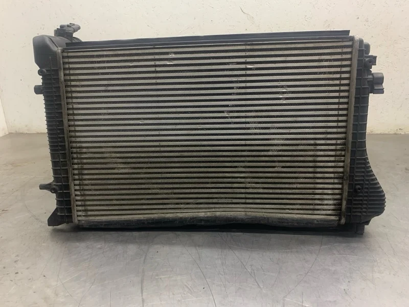 Кассета радиаторов в сборе Volkswagen Caddy 2009 1K0145803AL ФУРГОН BLS