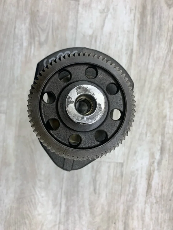 Коленвал AUDI A4 2009 03G105212C УНИВЕРСАЛ CAGA