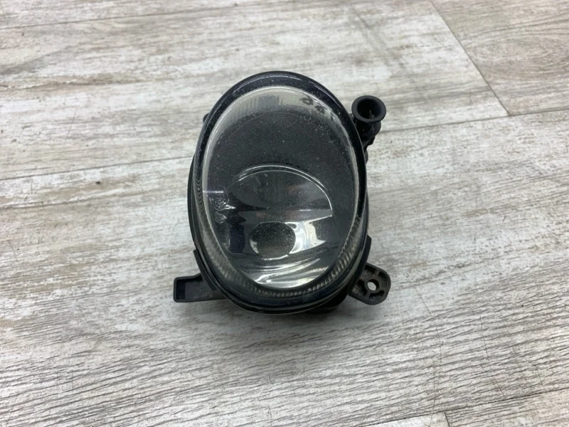 Противотуманная фара AUDI A4 2009 8T0941700 УНИВЕРСАЛ CAGA, передняя правая