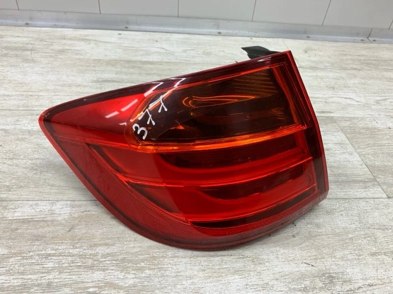 Фонарь BMW 3 2014 63217429727 УНИВЕРСАЛ N47 D20 C, задний левый