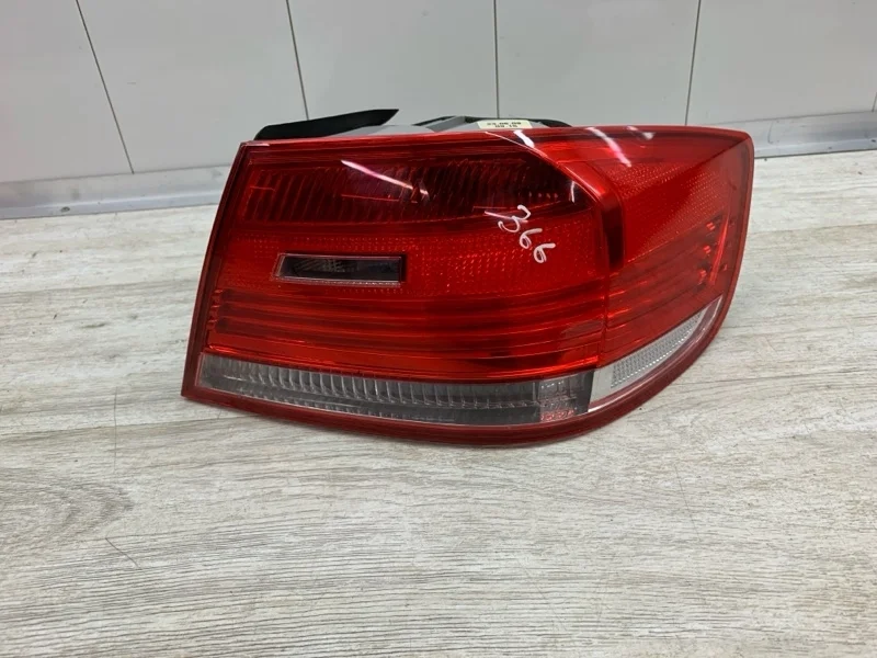 Фонарь BMW 3 2009 63217174404 КУПЕ N43 B20 A, задний правый