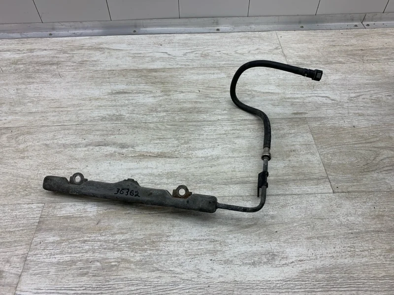 Регулятор давления топлива Toyota Avensis 2007 2327022010 УНИВЕРСАЛ 3ZZ-FE