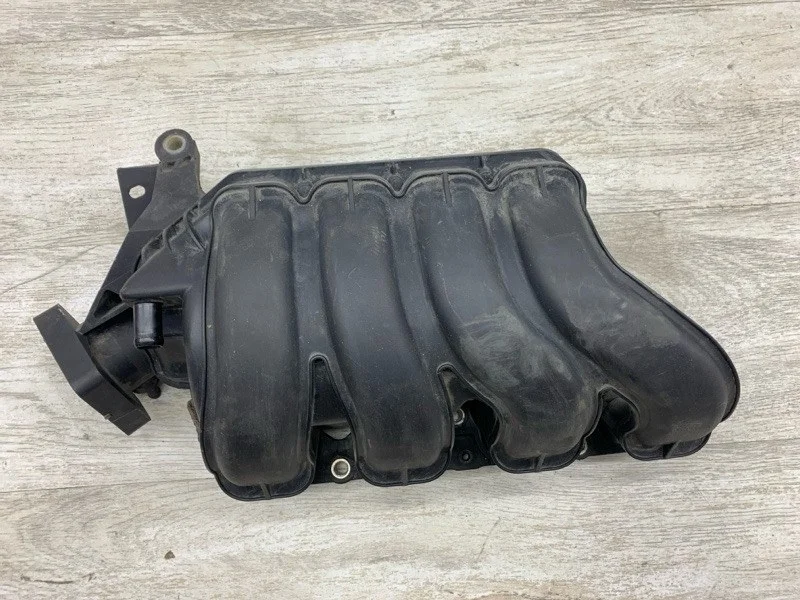 Коллектор впускной Toyota Avensis 2007 2900311749 УНИВЕРСАЛ 3ZZ-FE