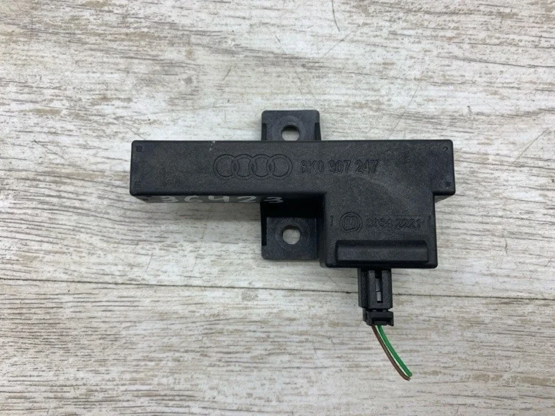 Антенна AUDI A6 2012 8K0907247 УНИВЕРСАЛ CLAA