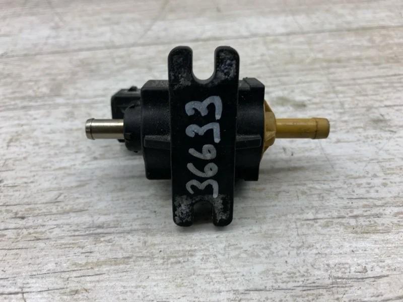 Вакуумный электромагнитный клапан VOLVO XC60 2014 31219138 ВНЕДОРОЖНИК D 5244 T17