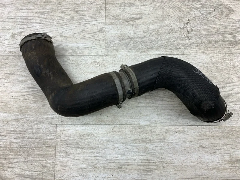 Патрубок интеркулера VOLVO XC60 2014 31370208 ВНЕДОРОЖНИК D 5244 T17