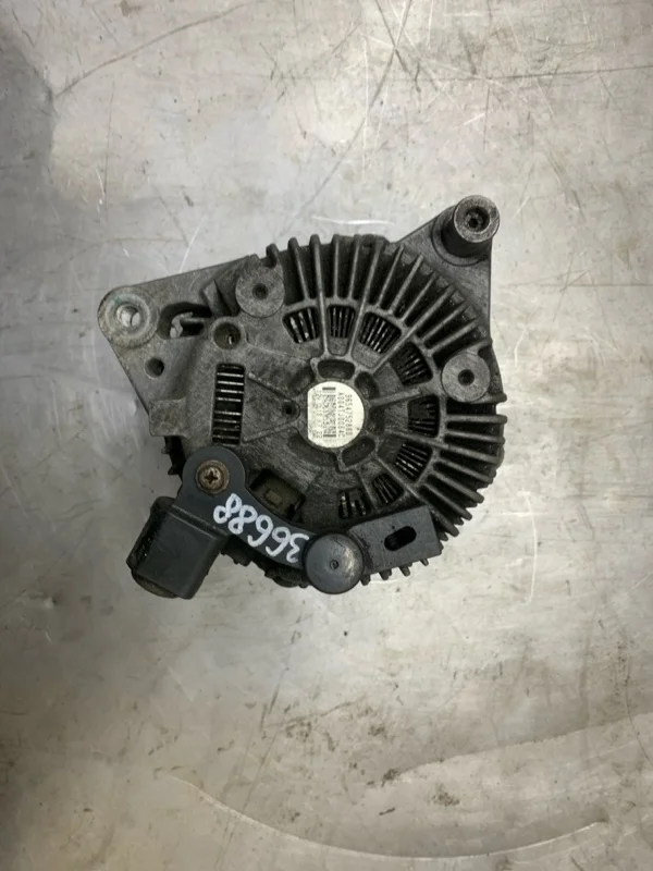 Генератор Peugeot Expert 2008 9654752880 ФУРГОН RHK (DW10UTED4)