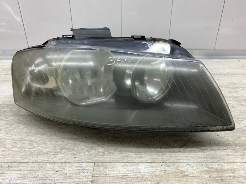 Фара AUDI A3 2003 8P0941004K ХЭТЧБЕК BGU, передняя правая