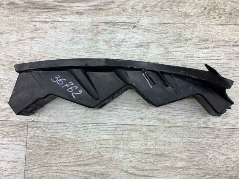 Крепление бампера VOLKSWAGEN PASSAT B6 2006 3C0807890 СЕДАН BMR, правое
