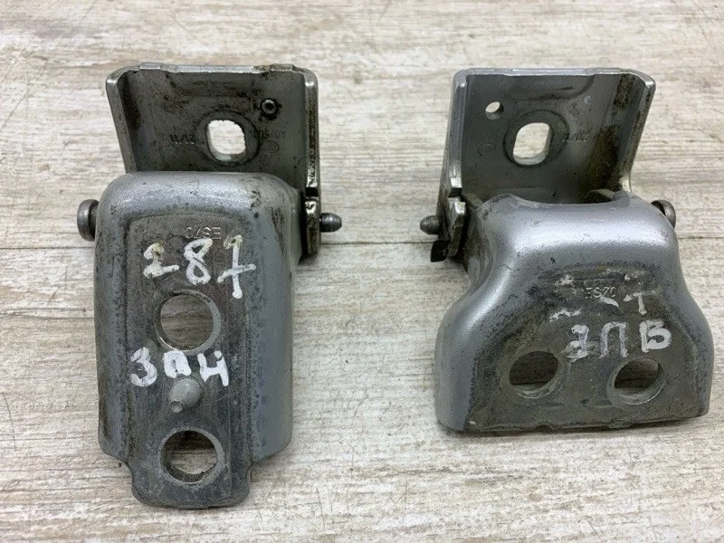 Петля двери PEUGEOT 508 2011 9035Y3 УНИВЕРСАЛ 9H05 (DV6C), задняя правая