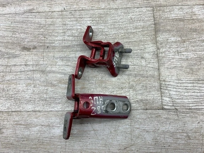 Петля двери MITSUBISHI ASX 2011 5732A008 ВНЕДОРОЖНИК 4N13, задняя правая