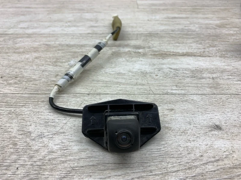 Камера заднего вида HONDA CR-V 2008 39530SWAE01 ВНЕДОРОЖНИК R20A2