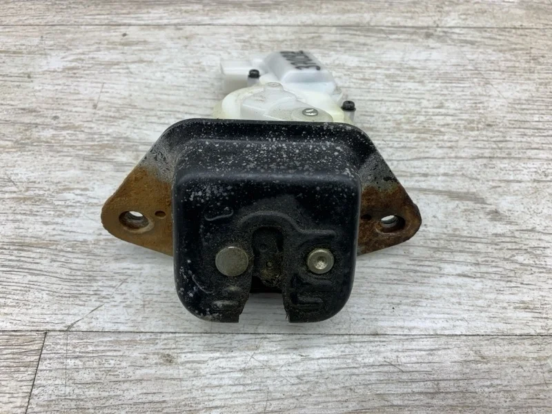 Замок багажника HONDA CR-V 2008 74800SMGG01 ВНЕДОРОЖНИК R20A2