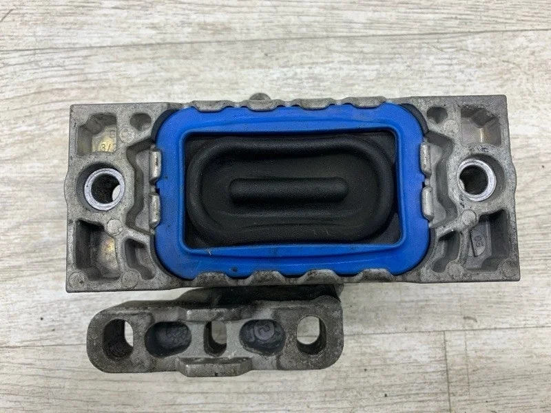 Подушка двигателя Volkswagen Passat B6 2006 1K0199262P СЕДАН BMR, правая