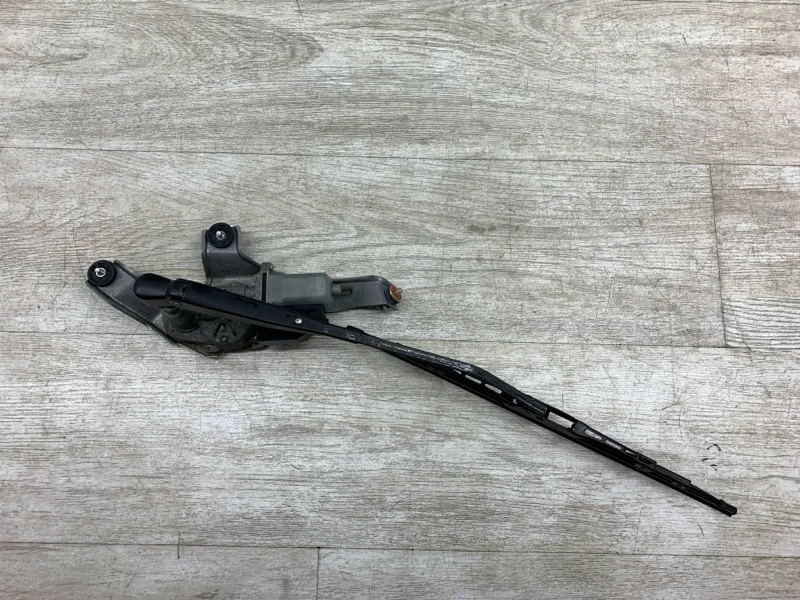 Моторчик дворников SKODA OCTAVIA 2008 1Z9955711A УНИВЕРСАЛ BLS, задний