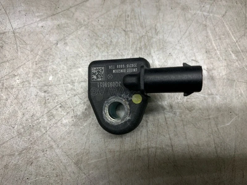 Датчик удара Skoda Octavia 2015 3Q0959651 УНИВЕРСАЛ CUNA