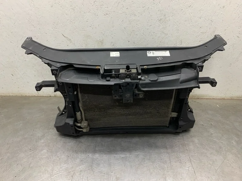 Кассета радиаторов в сборе Volkswagen Passat B7 2012 1K0121251DM УНИВЕРСАЛ CFGB