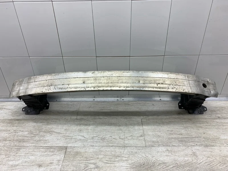 Усилитель бампера AUDI A3 2003 8P0807113B ХЭТЧБЕК BGU, передний