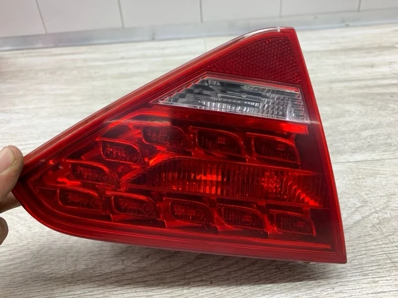 Фонарь крышки багажника AUDI A5 2011 8T0945093A СЕДАН CAGA, левый