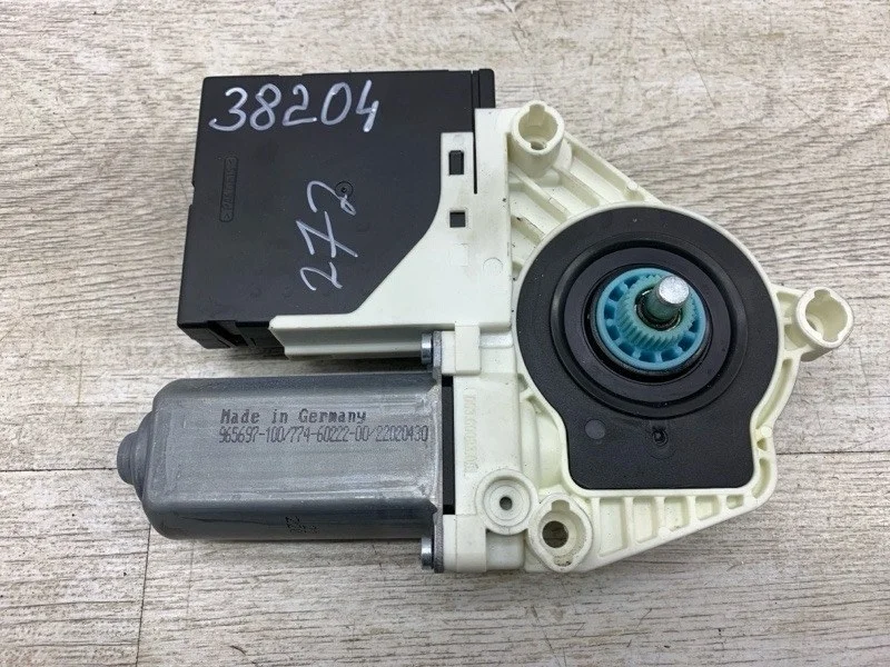 Двигатель стеклоподъемника Volkswagen Passat Cc 2010 3C8959701 СЕДАН CBBB, передний левый