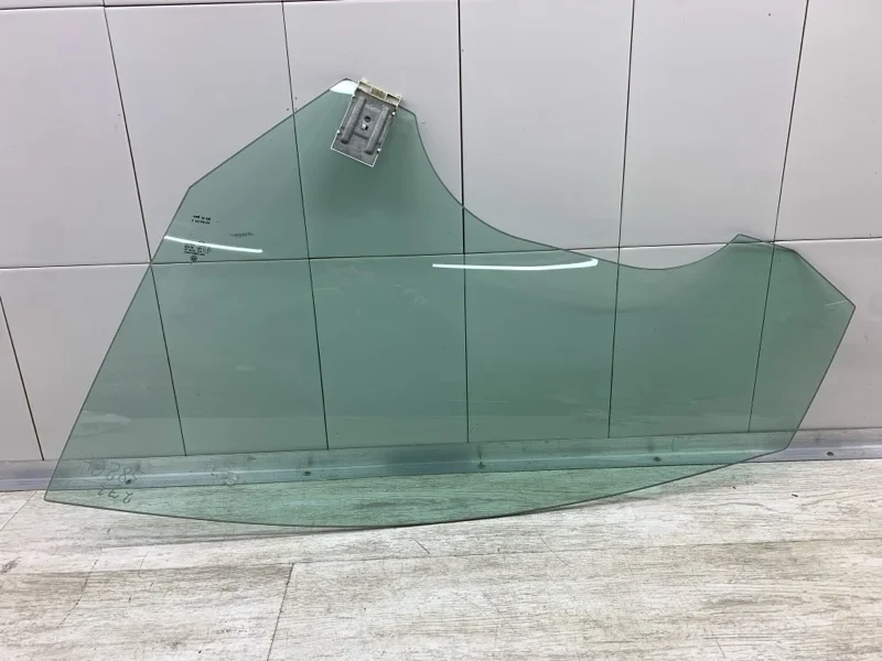 Стекло двери VOLKSWAGEN PASSAT CC 2010 3C8845201A СЕДАН CBBB, переднее левое