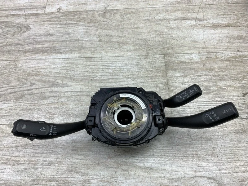 Подрулевой переключатель стрекоза Audi A5 2011 8R0953502D СЕДАН CAGA