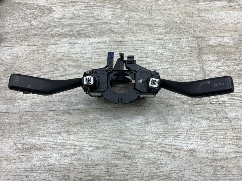 Подрулевой переключатель стрекоза AUDI A3 2003 1K0953503E ХЭТЧБЕК BGU