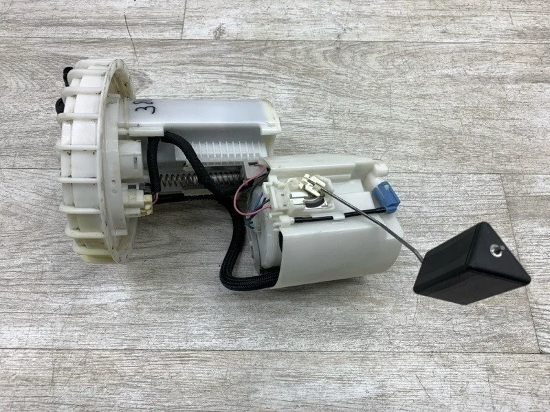 Насос топливный электрический TOYOTA PRIUS 2009 2322021210 ХЭТЧБЕК 2ZR-FXE