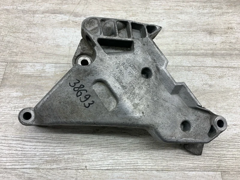 Кронштейн двигателя VOLKSWAGEN PASSAT B6 2006 03G199207E СЕДАН BMR