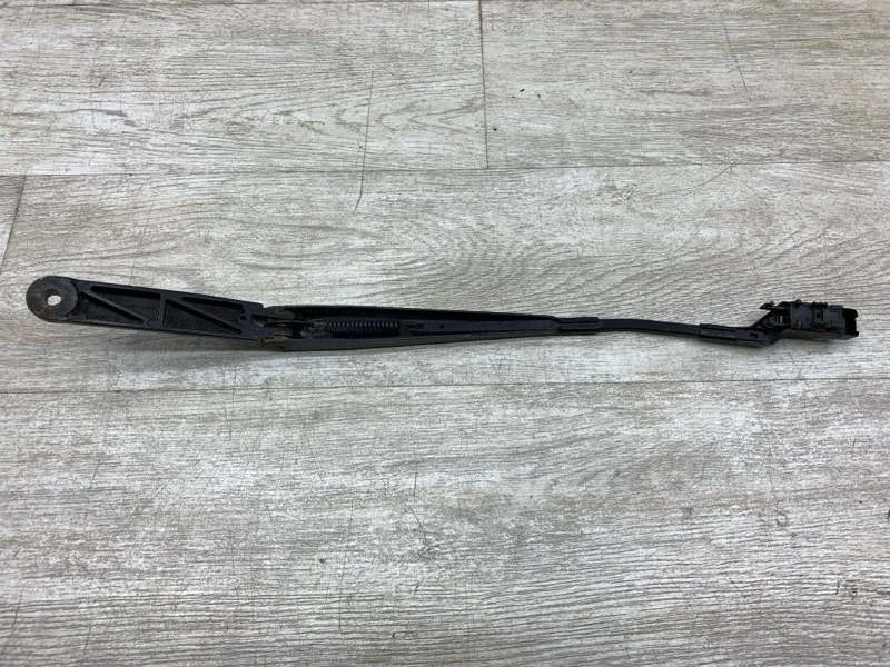 Щеткодержатели (поводок стеклоочистителя) VOLKSWAGEN PASSAT B6 2006 3C1955409C СЕДАН BMR, передние левые