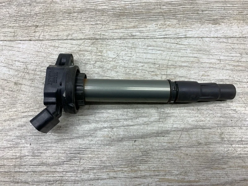 Катушка зажигания TOYOTA AVENSIS 2009 9091902252 УНИВЕРСАЛ 2ZR-FAE