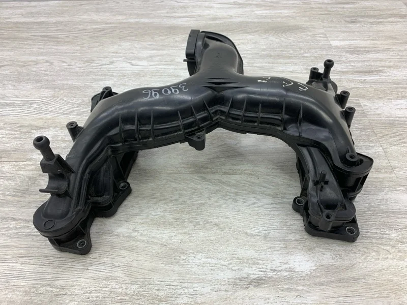 Впускной коллектор Audi A6 2012 059129711CF УНИВЕРСАЛ CLAA