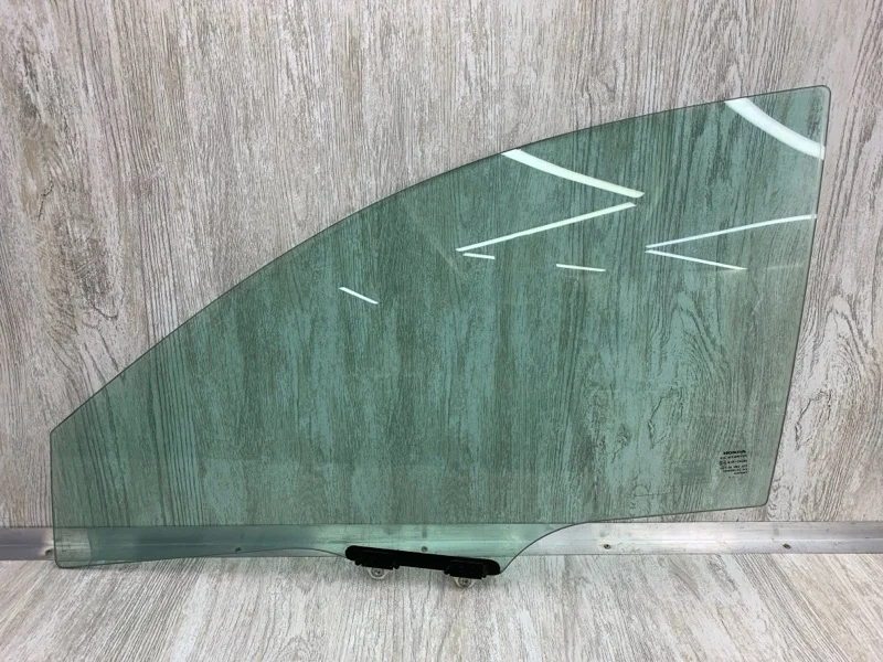 Стекло двери HONDA CR-V 2008 73350SWYE00 ВНЕДОРОЖНИК R20A2, переднее левое