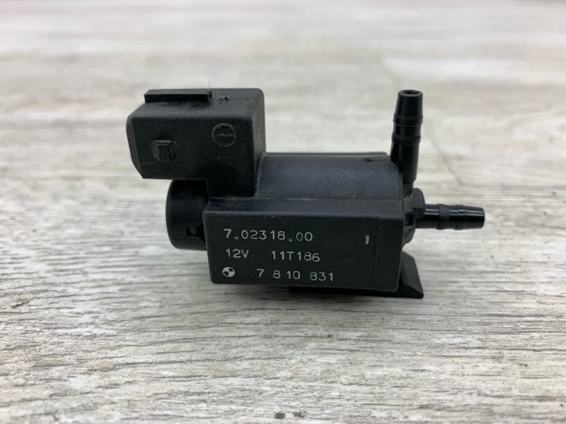 Клапан электромагнитный Bmw X1 2011 11747810831 ВНЕДОРОЖНИК N47 D20 C