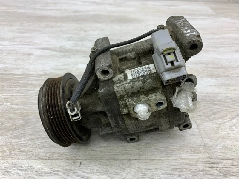 Компрессор кондиционера TOYOTA COROLLA 2002 883201A481 ХЭТЧБЕК 4ZZ-FE