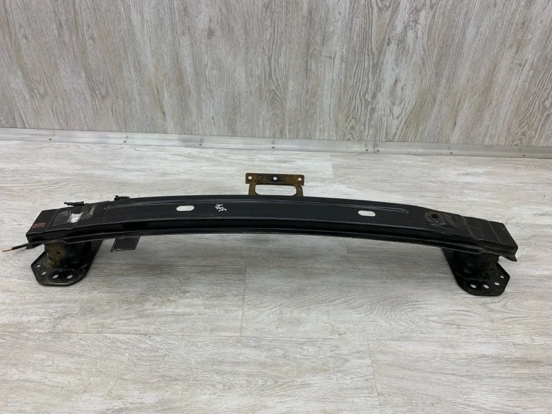 Усилитель бампера HYUNDAI i20 2010 865301J000 ХЭТЧБЕК G4FA