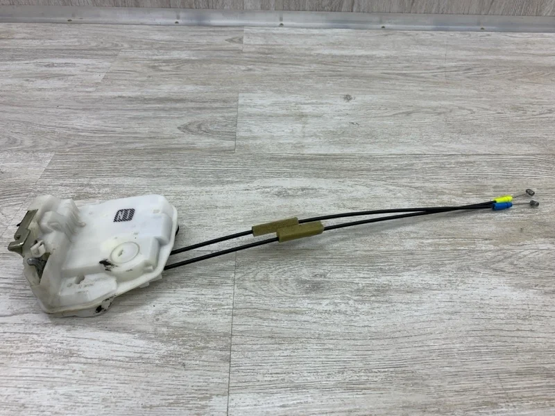 Замок двери MITSUBISHI ASX 2011 5715A576 ВНЕДОРОЖНИК 4N13, передний правый
