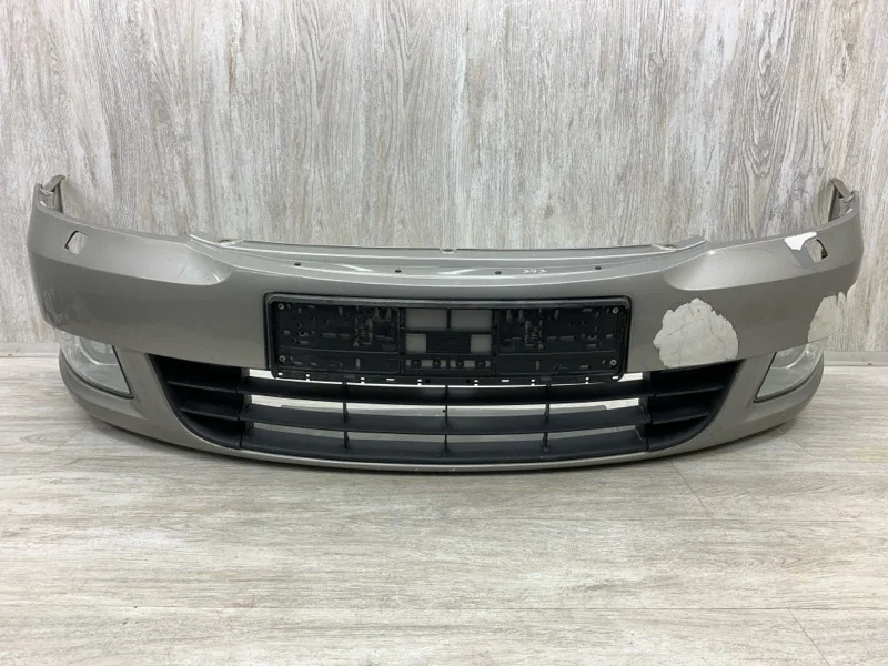 Бампер SKODA OCTAVIA 2010 1Z0807221N УНИВЕРСАЛ BMM, передний