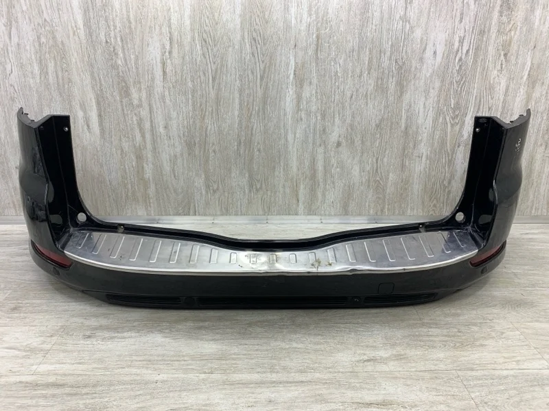 Бампер Ford Mondeo 2010 1704621 УНИВЕРСАЛ UFBA, задний