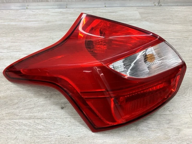 Фонарь FORD FOCUS 2011 1825320 ХЭТЧБЕК T3DB C16DSOX, задний левый