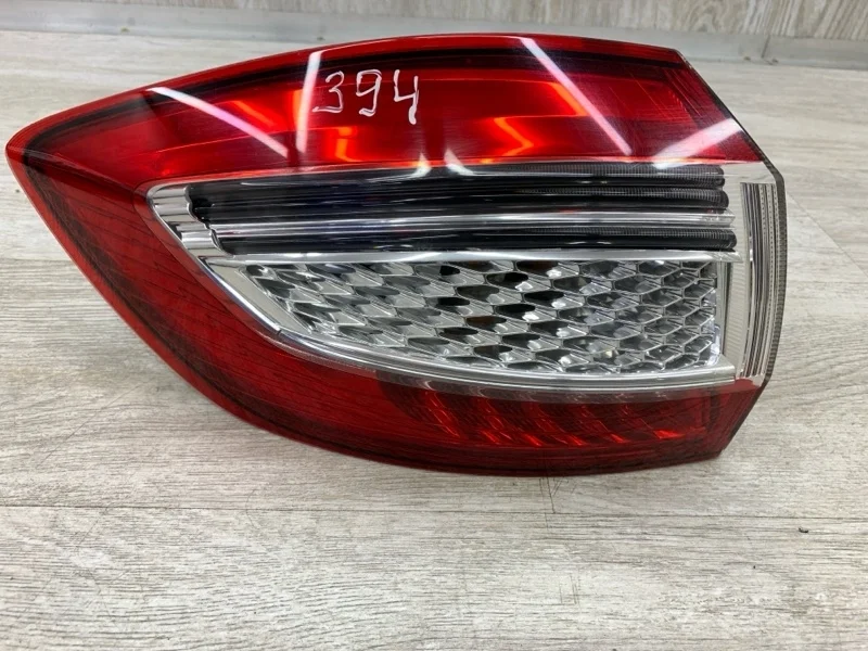 Фонарь Ford Mondeo 2010 1767496 УНИВЕРСАЛ UFBA, задний левый