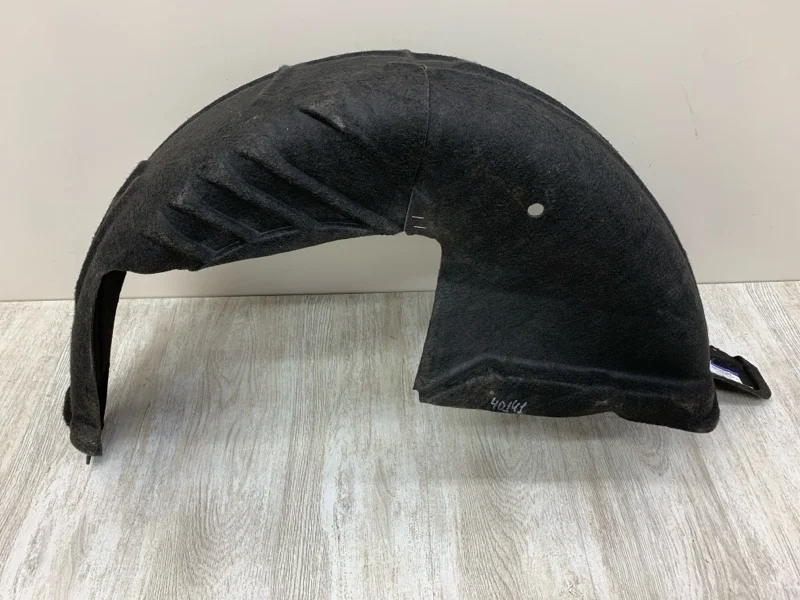 Подкрылок Ford Mondeo 2010 1812111 УНИВЕРСАЛ UFBA, задний правый