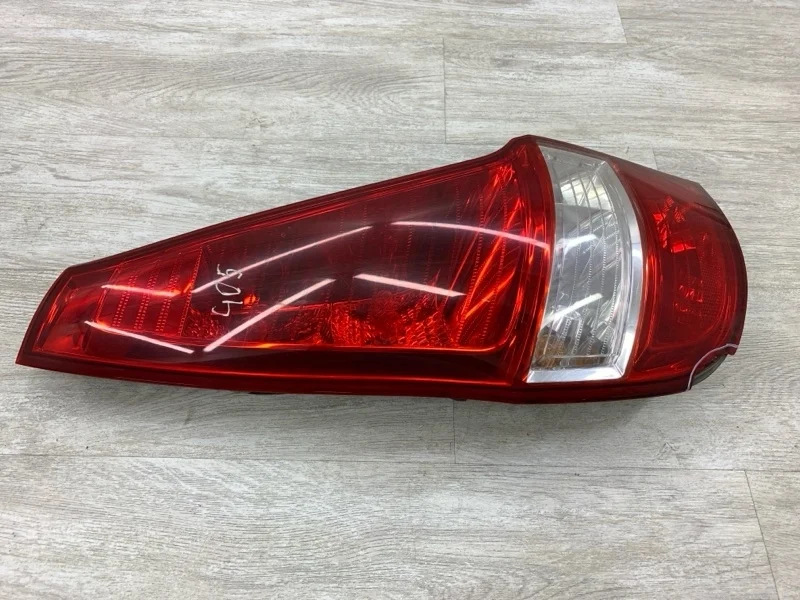 Фонарь HYUNDAI i30 2010 924012R100 УНИВЕРСАЛ D4FB, задний левый