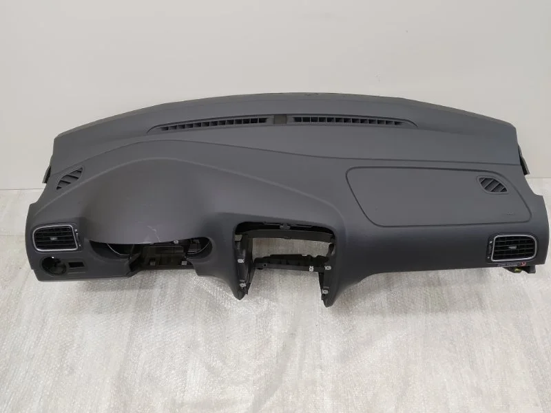 Торпедо Volkswagen Polo 2011 6R1857003AR ХЭТЧБЕК CAYB