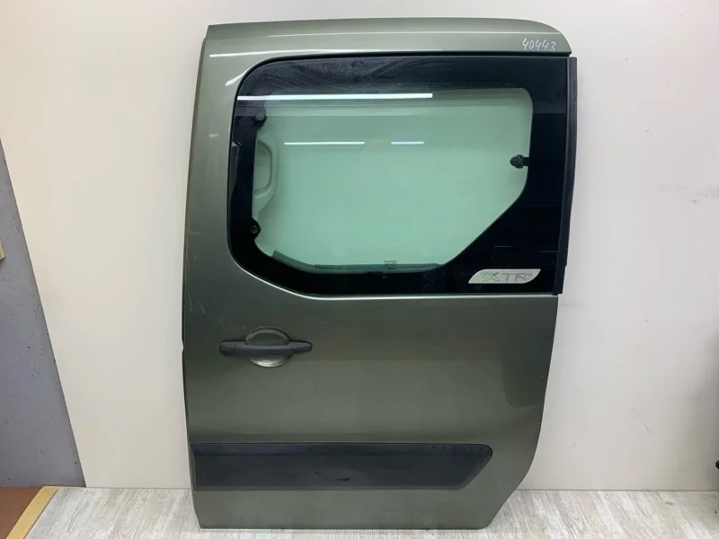 Дверь раздвижная Citroen Berlingo 2010 9006L9 ФУРГОН DV6ATED4, левая