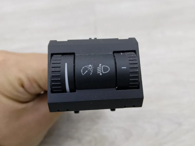 Корректор фар SKODA OCTAVIA 2005 1Z0941333 УНИВЕРСАЛ BGU